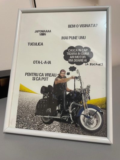 Caricatura motociclist A4, cod produs CAR03