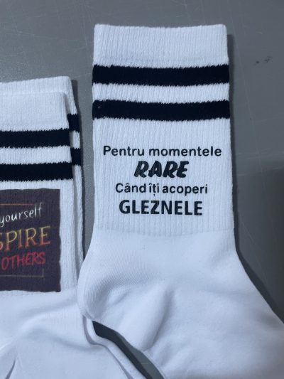 sosete personalizate scris glezna